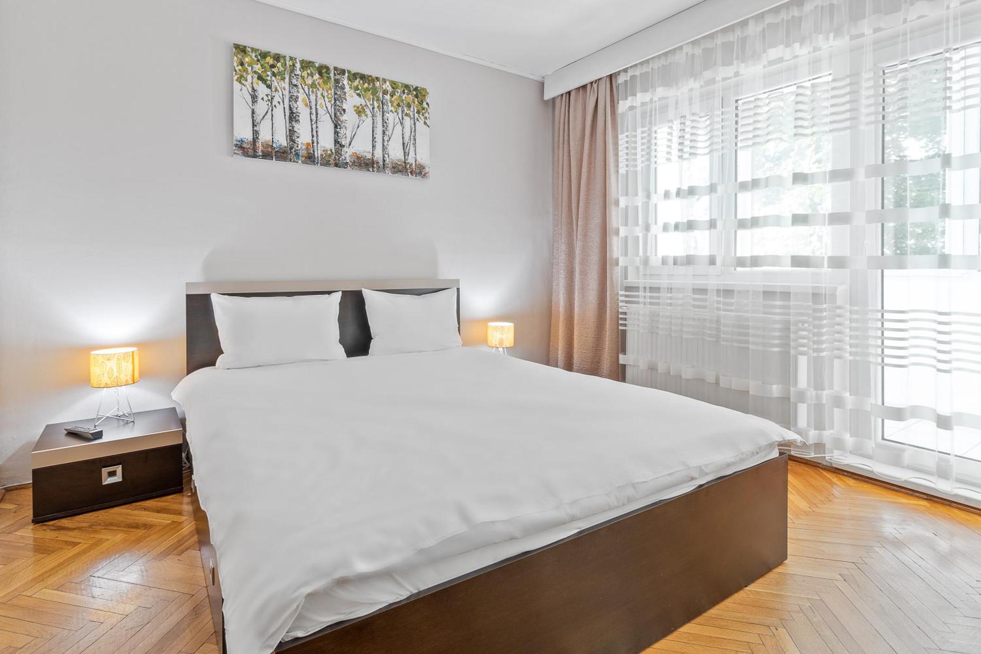 Apartament Helena Oradea Εξωτερικό φωτογραφία