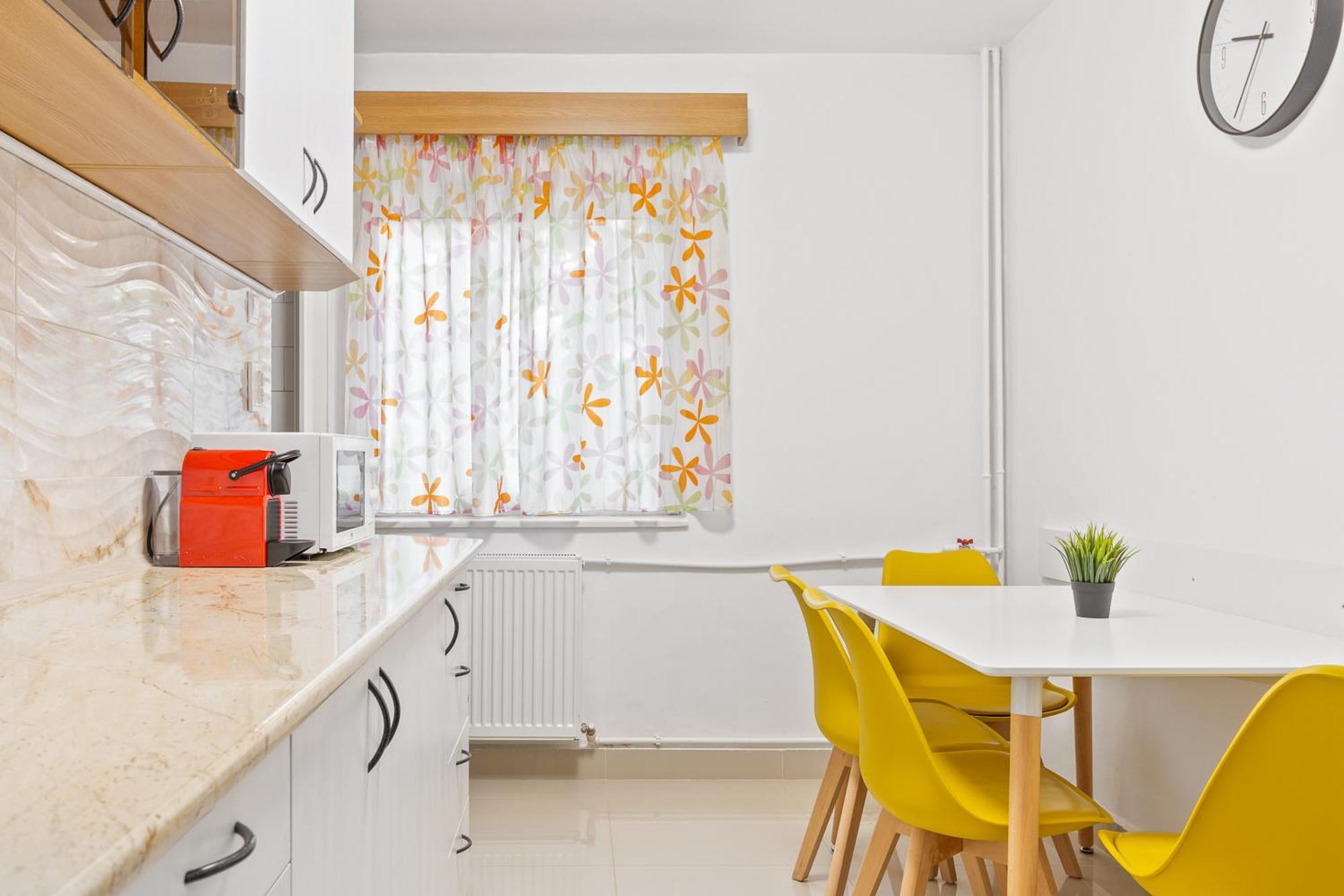 Apartament Helena Oradea Εξωτερικό φωτογραφία
